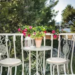 아파트 Lavica Seaside Apartments,