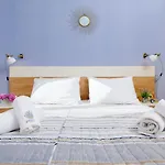 Lavica Seaside Apartments, * 포드스트라나