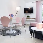 Lavica Seaside Apartments, 아파트