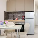 Lavica Seaside Apartments, 포드스트라나
