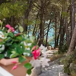아파트 Lavica Seaside Apartments,