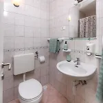 아파트 Lavica Seaside Apartments, 포드스트라나