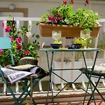 Lavica Seaside Apartments, * 포드스트라나