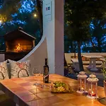 Lavica Seaside Apartments, 포드스트라나