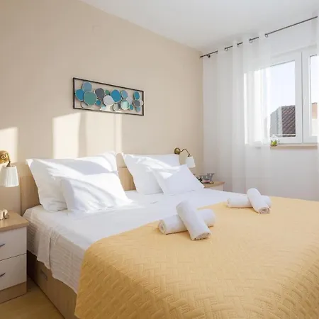 Lavica Seaside Apartments, Podstrana