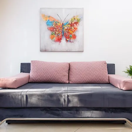 Lavica Seaside Apartments, *