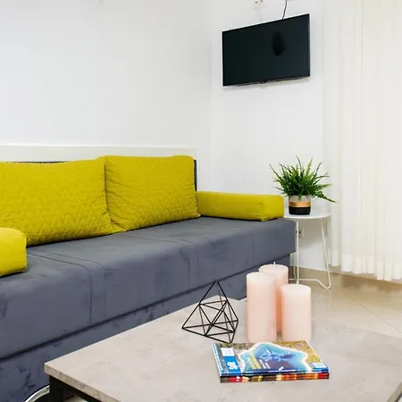 Lavica Seaside Apartments, Apartman *