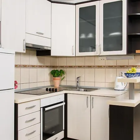 Lavica Seaside Apartments, Apartman *