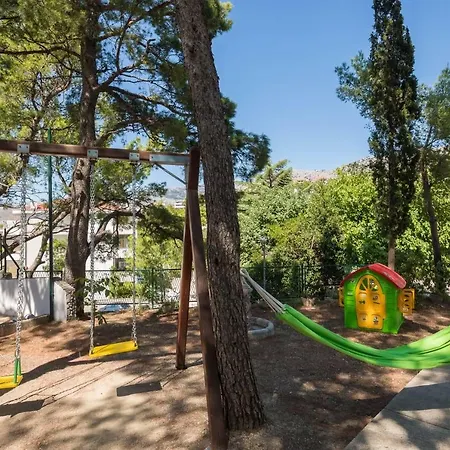 Lavica Seaside Apartments,