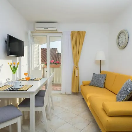 Lavica Seaside Apartments, Apartman Podstrana