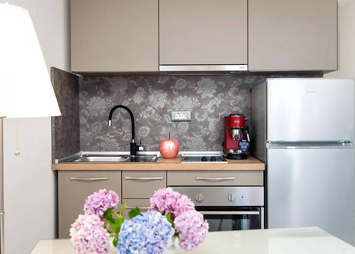 شقة Lavica Seaside Apartments,