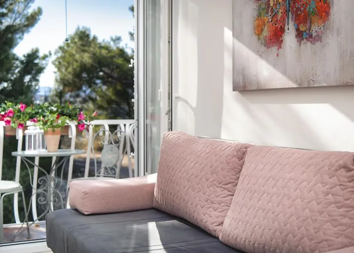 Lavica Seaside Apartments, شقة