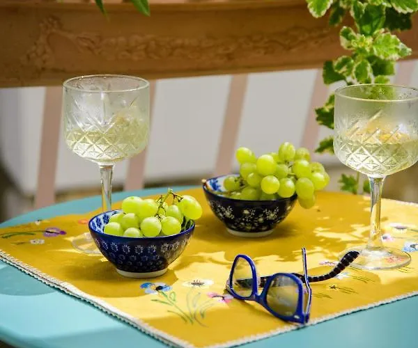 Lavica Seaside Apartments, شقة بودْسْتغانا