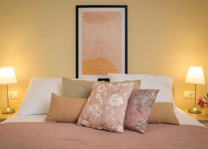 شقة Lavica Seaside Apartments,