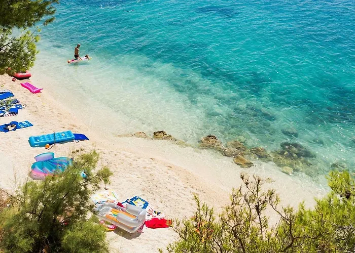 Lavica Seaside Apartments,
