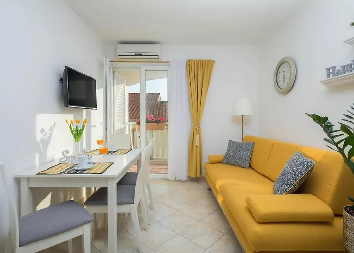 Lavica Seaside Apartments, شقة بودْسْتغانا